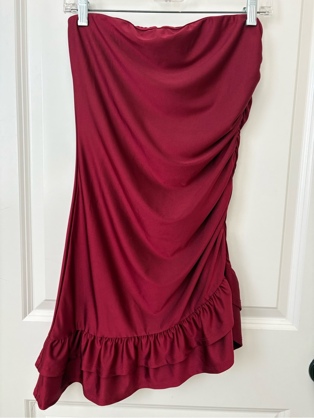 Windsor Burgundy Strapless Ruched Ruffle Bodycon Dress Large